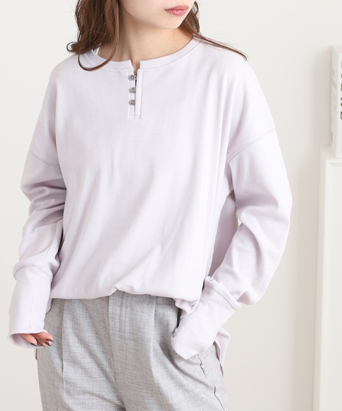 OMNES(オムネス)の「リブ裾ラウンドヘンリーネックプルオーバー長袖 Tシャツ(Tシャツ/カットソー・レディース・ホワイト×グレー/ベージュ系その他/ラベンダー/ホワイト×ブラック/アイボリー/グレー系その他/グレー系その他2・FREE)」の7枚目の写真