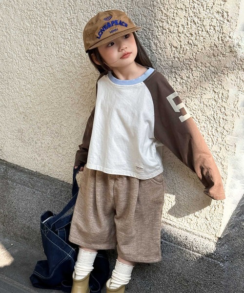 aimoha（アイモハ）の「【aimoha-KIDS-】バイカラー ラグランロンT（Tシャツ/カットソー・キッズ・ブルー/チョコ/グリーン・90/100/110/120/130）」の2枚目の写真