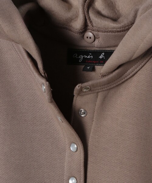 agnes b.（アニエスベー）の「オーガニックコットン メルトン 長袖 カーディガンプレッション "Capuche"（カーディガン/ボレロ・レディース・ベージュ・1/2/3）」の3枚目の写真