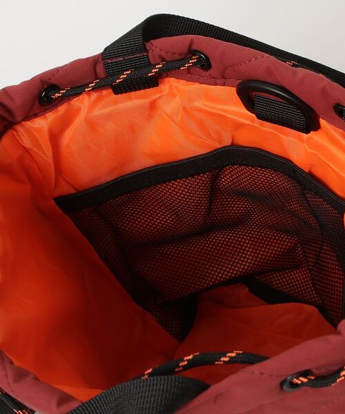 KiU(キウ)の「キウ KiU PADDED POCKETFUL MINI BAG(ショルダーバッグ・レディース・その他・ONE SIZE)」の4枚目の写真