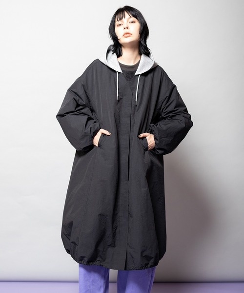 OSMOSIS（オズモーシス）の「フーデッドバルーンコート（その他アウター・レディース・ベージュ/ライトカーキ/ブラック・ONE SIZE）」の2枚目の写真