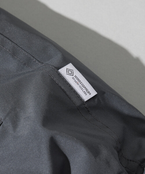 +phenix(プラスフェニックス)の「+phenix/プラスフェニックス 別注 GORE-TEX WINDSTOPPER DOWN JACET LEVEL7/ゴアテックス ウインドストッパー ダウン ジャケット レベル7(ダウンジャケット/コート・メンズ・ブラック/チャコールグレー/セージグリーン・SMALL/MEDIUM/LARGE)」の12枚目の写真