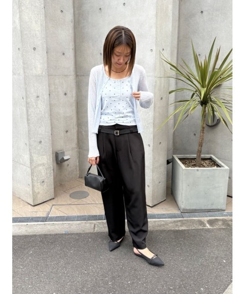 miette(ミエット)の「ローライズスラックスパンツ(その他パンツ・レディース・チャコール/グレイッシュベージュ/ブラック/オフホワイト・M/L/S)」の8枚目の写真