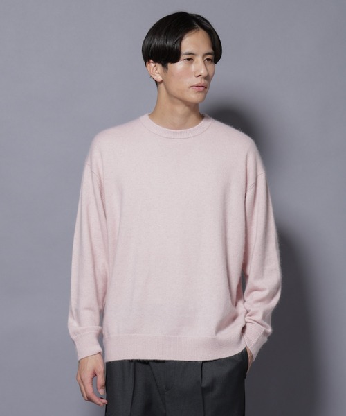 NANO universe（ナノユニバース）の「アンゴラ混ライトクルーネックニット（ニット/セーター・メンズ・ブラック/ライトピンク/サックスブルー/チャコール/モカ・L/M）」の5枚目の写真