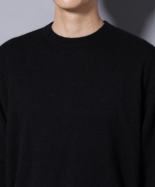 NANO universe（ナノユニバース）の「アンゴラ混ライトクルーネックニット（ニット/セーター・メンズ・ブラック/ライトピンク/サックスブルー/チャコール/モカ・L/M）」の18枚目の写真