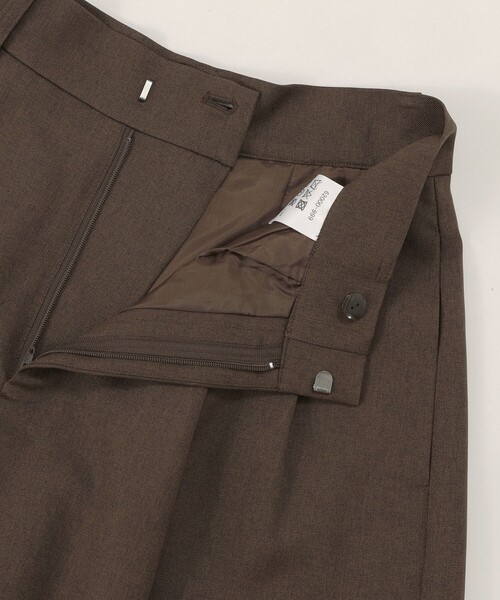 LOVELESS（ラブレス）の「タックショートパンツ（その他パンツ・レディース・ブラック/ブラウン系その他3・34/36）」の20枚目の写真