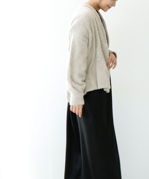 Jines（ジネス）の「フェザー調カーディガン（カーディガン/ボレロ・レディース・ブラウン/グレー・38）」の16枚目の写真