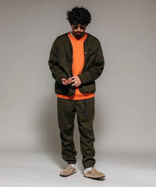 FREAK'S STORE(フリークスストア)の「リラックスフィット ニットフリース イージージョガーパンツ / KNIT FLEECE EASY JOGGER(その他パンツ・メンズ・チャコールグレー/オリーブ/ブラック/グレー・MEDIUM/LARGE)」の4枚目の写真