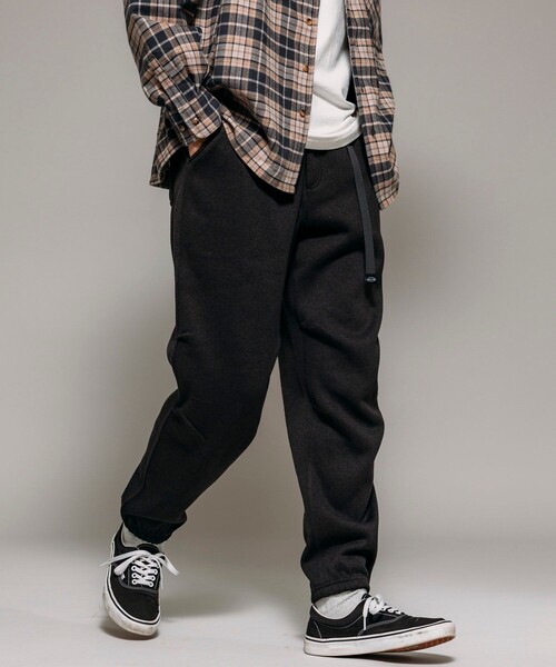 FREAK'S STORE(フリークスストア)の「リラックスフィット ニットフリース イージージョガーパンツ / KNIT FLEECE EASY JOGGER(その他パンツ・メンズ・チャコールグレー/オリーブ/ブラック/グレー・MEDIUM/LARGE)」の2枚目の写真