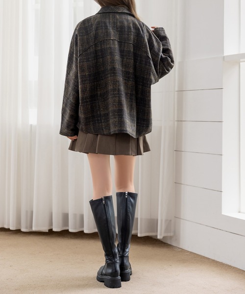 DAY CLOSET(デイ クローゼット)の「【裏キルティング/前後アシメで後ろ姿カバーアップ】長袖チェック襟ドルマンスリーブショートコート レディース(その他アウター・レディース・杢グレー/グレー/ピンク系その他/ブラウン・M/L)」の10枚目の写真