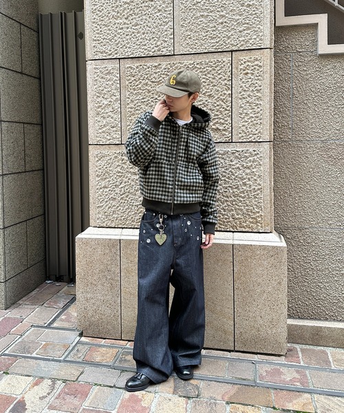 kutir(クティール)の「ASSORTED REVERSIBLE ZIP PARKA BLOUSON/アソートリバーシブルジップパーカーブルゾン(ブルゾン・メンズ・ブラック系/チャコールグレー/カーキ・MEDIUM/LARGE)」の10枚目の写真