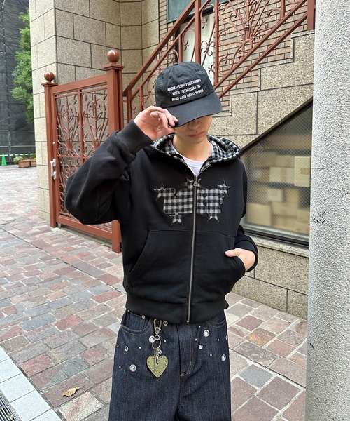 kutir(クティール)の「ASSORTED REVERSIBLE ZIP PARKA BLOUSON/アソートリバーシブルジップパーカーブルゾン(ブルゾン・メンズ・ブラック系/チャコールグレー/カーキ・MEDIUM/LARGE)」の7枚目の写真