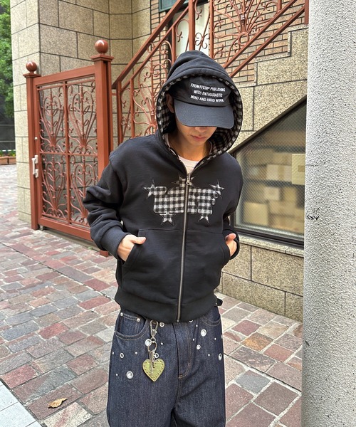 kutir(クティール)の「ASSORTED REVERSIBLE ZIP PARKA BLOUSON/アソートリバーシブルジップパーカーブルゾン(ブルゾン・メンズ・ブラック系/チャコールグレー/カーキ・MEDIUM/LARGE)」の6枚目の写真