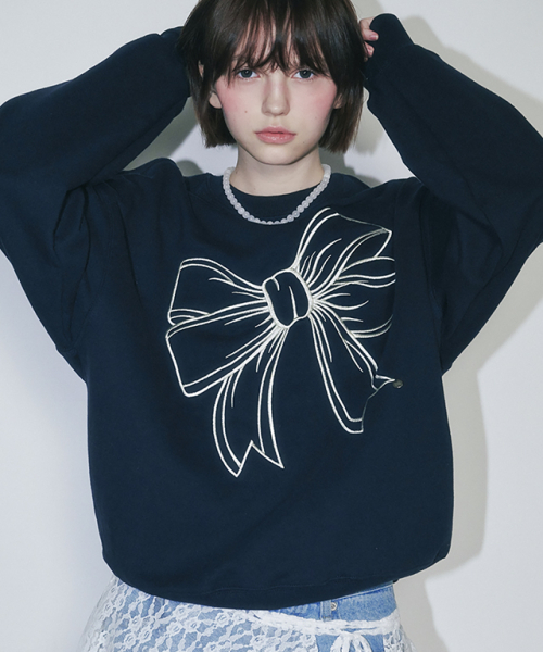 RONRON（ロンロン）の「BIG RIBBON LINE SWEATSHIRT NAVY（スウェット・レディース・その他・FREE）」の4枚目の写真