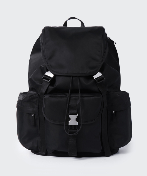 MUSINSA STANDARD（ムシンサスタンダード）の「ナイロンフラップカーゴバックパック[ブラック]（バックパック/リュック・レディース・その他・FREE）」の13枚目の写真