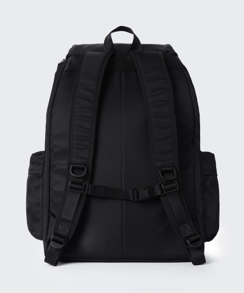 MUSINSA STANDARD（ムシンサスタンダード）の「ナイロンフラップカーゴバックパック[ブラック]（バックパック/リュック・レディース・その他・FREE）」の11枚目の写真