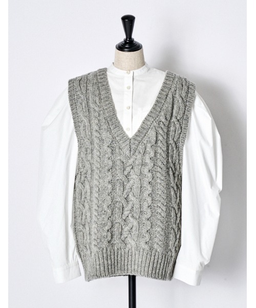 RUMCHE(ラムシェ)の「Shirt Docking Asymmetry Knit / シャツドッキングアシンメトリーニット(ニット/セーター・レディース・ライトグレー/ブラック/オフホワイト・FREE)」の20枚目の写真