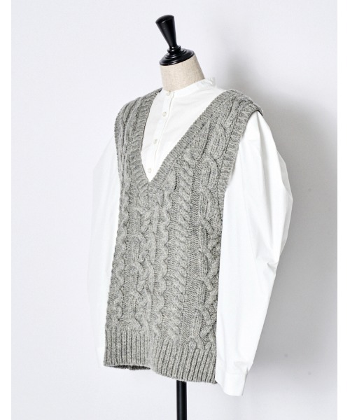 RUMCHE(ラムシェ)の「Shirt Docking Asymmetry Knit / シャツドッキングアシンメトリーニット(ニット/セーター・レディース・ライトグレー/ブラック/オフホワイト・FREE)」の19枚目の写真