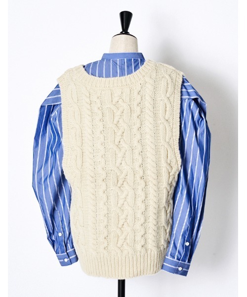 RUMCHE(ラムシェ)の「Shirt Docking Asymmetry Knit / シャツドッキングアシンメトリーニット(ニット/セーター・レディース・ライトグレー/ブラック/オフホワイト・FREE)」の13枚目の写真