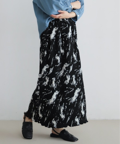 NOMBRE IMPAIR(ノンブルアンペール)の「モノトーンプリーツ イージースカート(スカート・レディース・ブラック系その他/ブラック・FREE)」の1枚目の写真