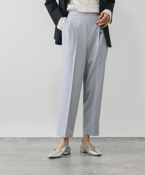 GLOBAL WORK（グローバルワーク）の「ウツクシルエットテーパードパンツ/581006（スラックス・レディース・チャコール/モカ/ネイビー/ブラック/ライトベージュ/サックスブルー・X-SMALL/SMALL/MEDIUM/LARGE/X-LARGE/XX-LARGE/S-Long/M-Long/L-Long/XL-Long）」の6枚目の写真