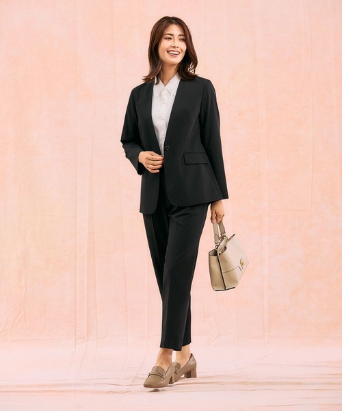 GLOBAL WORK（グローバルワーク）の「ウツクシルエットテーパードパンツ/581006（スラックス・レディース・チャコール/モカ/ネイビー/ブラック/ライトベージュ/サックスブルー・X-SMALL/SMALL/MEDIUM/LARGE/X-LARGE/XX-LARGE/S-Long/M-Long/L-Long/XL-Long）」の8枚目の写真