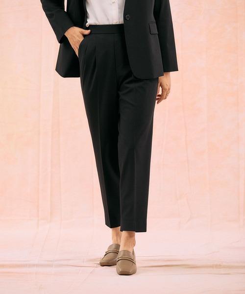 GLOBAL WORK（グローバルワーク）の「ウツクシルエットテーパードパンツ/581006（スラックス・レディース・チャコール/モカ/ネイビー/ブラック/ライトベージュ/サックスブルー・X-SMALL/SMALL/MEDIUM/LARGE/X-LARGE/XX-LARGE/S-Long/M-Long/L-Long/XL-Long）」の12枚目の写真