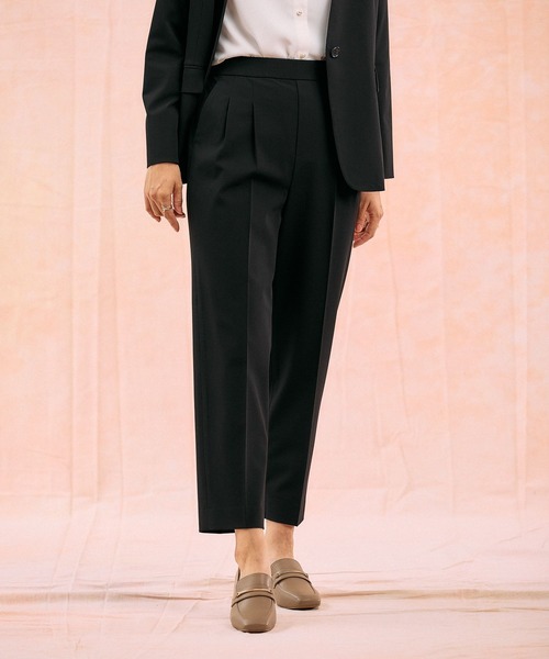 GLOBAL WORK（グローバルワーク）の「ウツクシルエットテーパードパンツ/581006（スラックス・レディース・チャコール/モカ/ネイビー/ブラック/ライトベージュ/サックスブルー・X-SMALL/SMALL/MEDIUM/LARGE/X-LARGE/XX-LARGE/S-Long/M-Long/L-Long/XL-Long）」の13枚目の写真