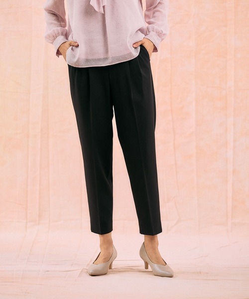 GLOBAL WORK（グローバルワーク）の「ウツクシルエットテーパードパンツ/581006（スラックス・レディース・チャコール/モカ/ネイビー/ブラック/ライトベージュ/サックスブルー・X-SMALL/SMALL/MEDIUM/LARGE/X-LARGE/XX-LARGE/S-Long/M-Long/L-Long/XL-Long）」の15枚目の写真