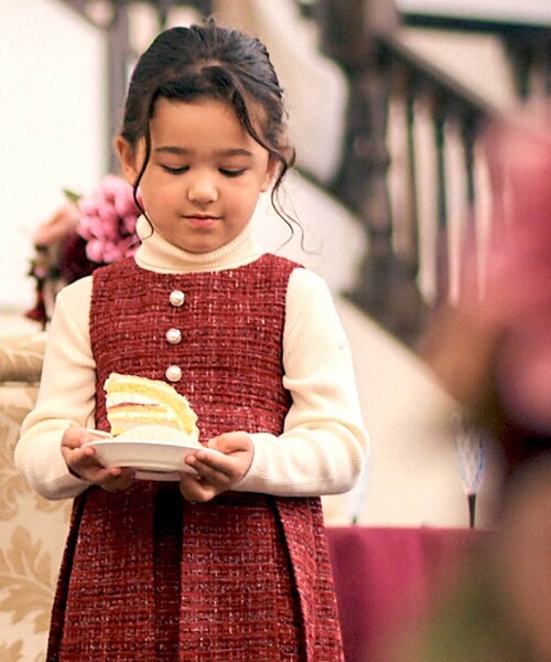 BeBe（ベベ）の「【お揃い】エタンセルラメツイードプリーツジャンパースカート（ワンピース・キッズ・ブルー系その他2/レッド系その他・100cm/140cm/150cm/120cm/130cm/110cm）」の5枚目の写真