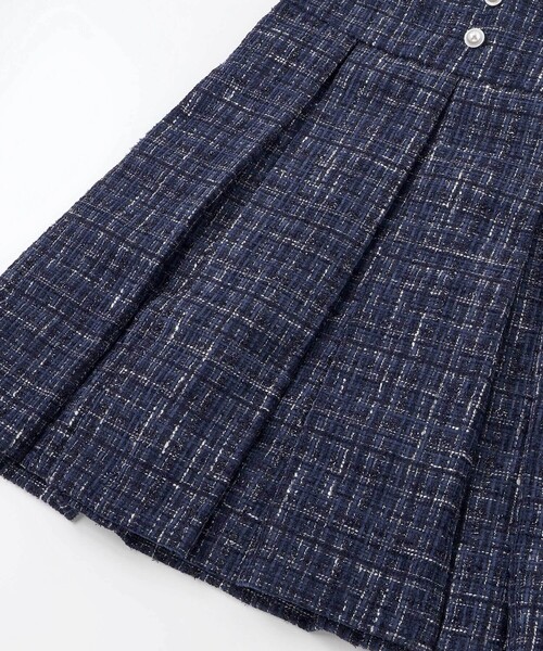 BeBe（ベベ）の「【お揃い】エタンセルラメツイードプリーツジャンパースカート（ワンピース・キッズ・ブルー系その他2/レッド系その他・100cm/140cm/150cm/120cm/130cm/110cm）」の15枚目の写真