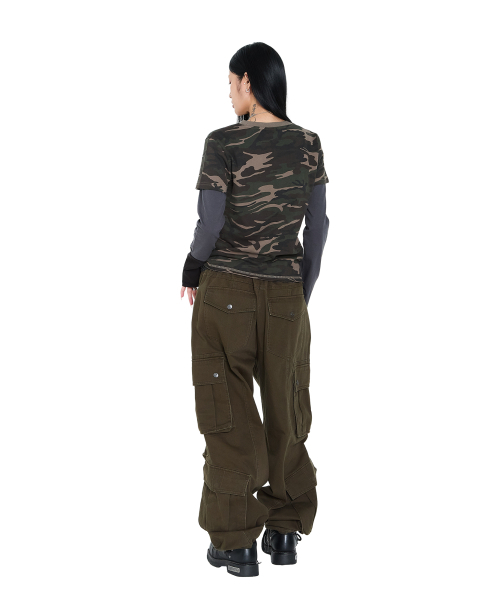 AAKAM(アーカム)の「Camouflage layered Long Sleeve (Khaki)(Tシャツ/カットソー・レディース・その他・1/2)」の11枚目の写真