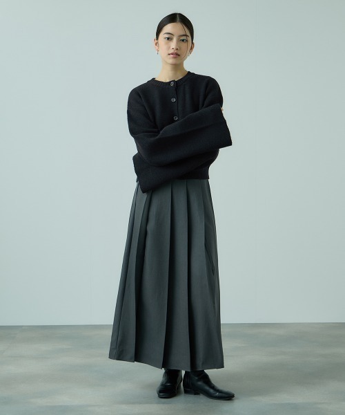 VICKY（ビッキー）の「アルパカタッチダブルフェイスニットカーディガン≪手洗い可能≫（カーディガン/ボレロ・レディース・ブラック/ダークグレー・M）」の4枚目の写真