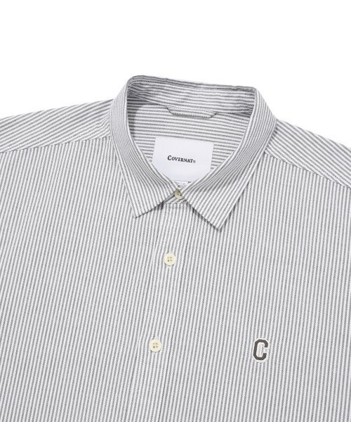 COVERNAT(カバーナット)の「Cロゴオックスフォードストライプハーフシャツグレー(シャツ/ブラウス・レディース・その他・X-LARGE/XX-LARGE/SMALL/MEDIUM/LARGE)」の3枚目の写真