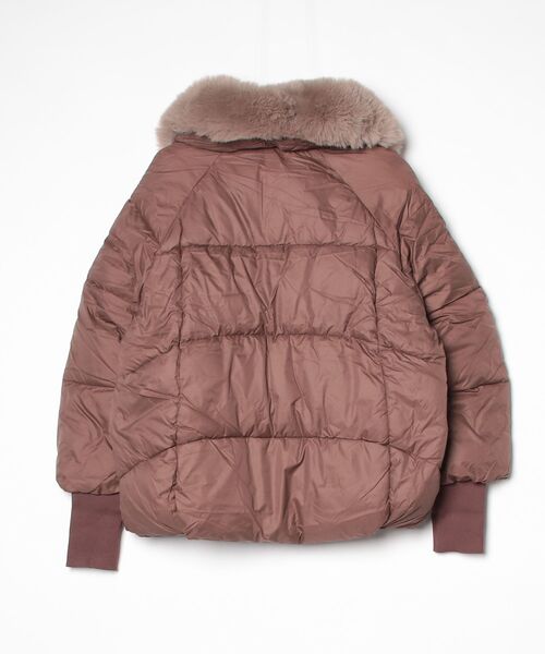 gossip!ロサンゼルス(ゴシップロサンゼルス)の「エコファーカラー 中綿オーバーサイズジャケット(その他アウター・レディース・ブラウン/ブラック・FREE)」の3枚目の写真