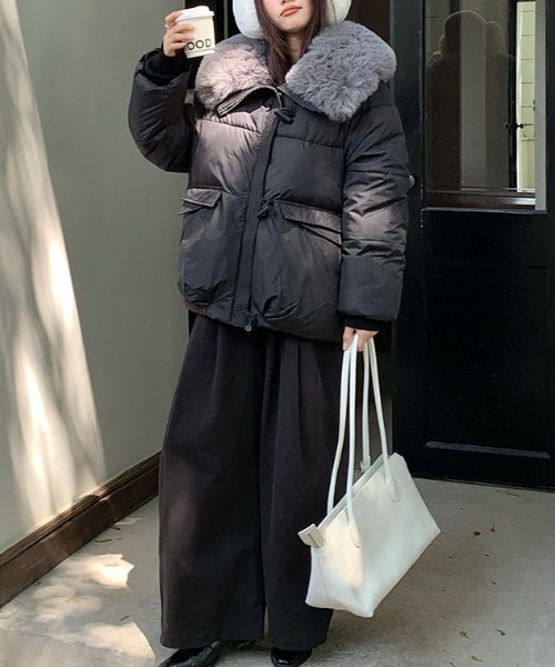 gossip!ロサンゼルス(ゴシップロサンゼルス)の「エコファーカラー 中綿オーバーサイズジャケット(その他アウター・レディース・ブラウン/ブラック・FREE)」の22枚目の写真