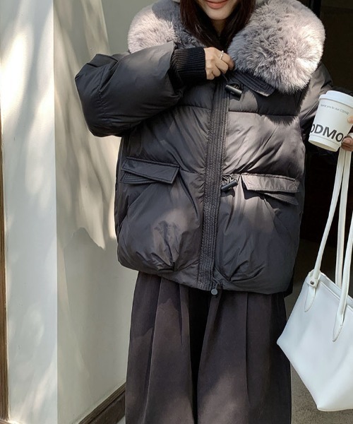 gossip!ロサンゼルス(ゴシップロサンゼルス)の「エコファーカラー 中綿オーバーサイズジャケット(その他アウター・レディース・ブラウン/ブラック・FREE)」の21枚目の写真
