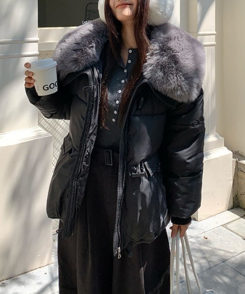 gossip!ロサンゼルス(ゴシップロサンゼルス)の「エコファーカラー 中綿オーバーサイズジャケット(その他アウター・レディース・ブラウン/ブラック・FREE)」の15枚目の写真
