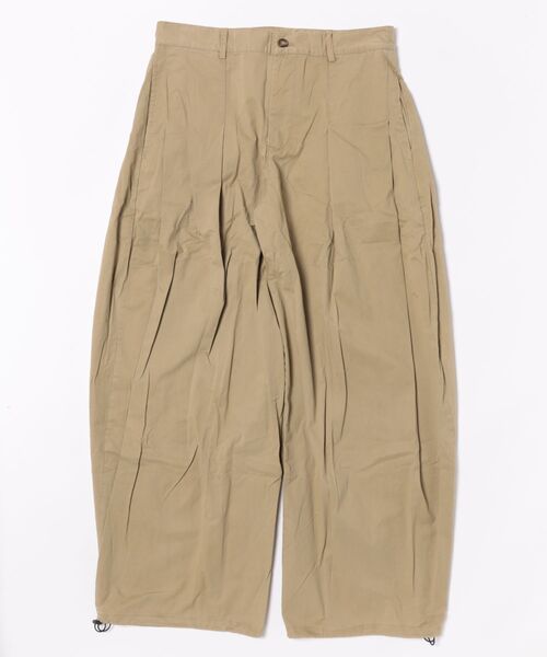 Chikashitsu +(チカシツプラス)の「【Chikashitsu +】pleats chino wide pants / 【チカシツプラス】プリーツチノワイドパンツ(チノパンツ・メンズ・ベージュ/ブラック・L/M)」の3枚目の写真