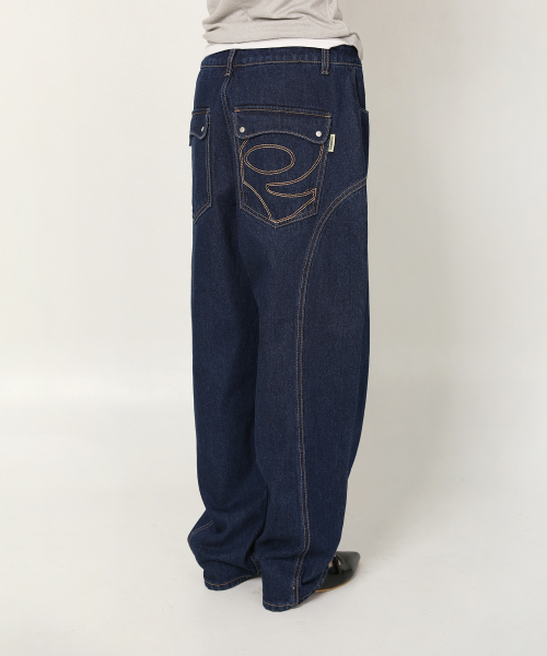 PIECEMAKER(ピースメーカー)の「DIVIDE STITCH BALLOON DENIM PANTS (INDIGO)(デニムパンツ・レディース・その他・MEDIUM/LARGE)」の1枚目の写真