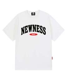 NEWNESS VARSITY LOGO Tシャツ - ホワイト
