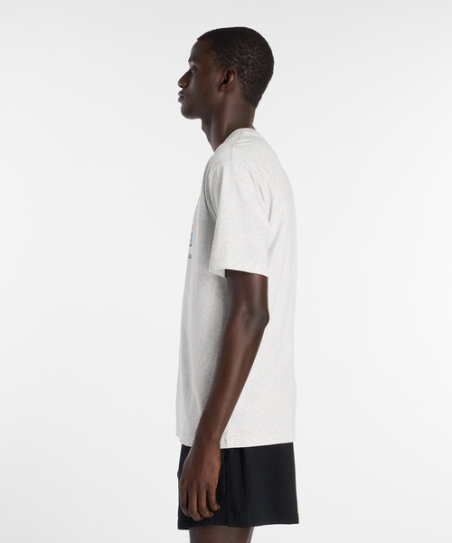 NEW BALANCE(ニューバランス)の「ボックスTシャツ(Tシャツ/カットソー・メンズ・サンドグレー/ブラック/サックスブルー・SMALL/MEDIUM/LARGE/X-LARGE/XX-LARGE)」の8枚目の写真