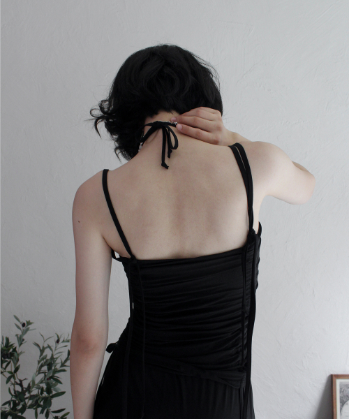 RUBATI（ルバティ）の「シャーリングストラップチューブトップドレス_ブラック（ワンピース・レディース・その他・size2/size1）」の6枚目の写真