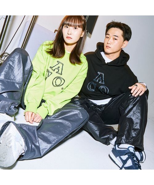 APOSTROPHE COMMA(アポストロフィコンマ)の「ストリングワイドコーティングパンツ(ダークグレー)(スウェットパンツ・レディース・グレー・FREE)」の3枚目の写真