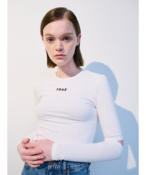 TOSE（トセ）の「スリーブポイントロングスリーブTシャツホワイト（Tシャツ/カットソー・レディース・その他・FREE）」の3枚目の写真