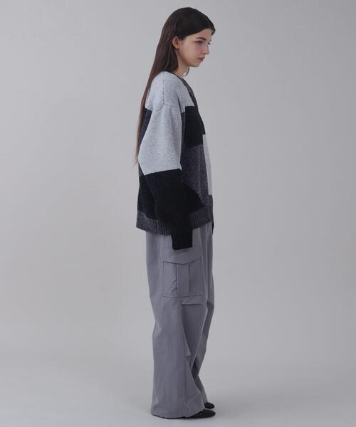 BROWNY（ブラウニー）の「BROWNY/ベロアモールカラーブロックプルオーバー（ニット/セーター・メンズ・チャコールグレー/グレー・MEDIUM/LARGE）」の8枚目の写真