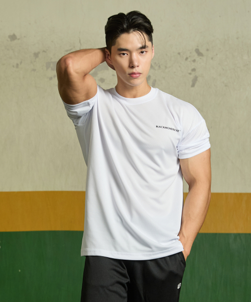 BLACK MONSTER FIT(ブラックモンスターフィット)の「機能性クールエバーオーバーサイズ半袖Tシャツ(ホワイト)/ BM200214(Tシャツ/カットソー・メンズ・その他・X-LARGE/XX-LARGE/MEDIUM/LARGE)」の4枚目の写真