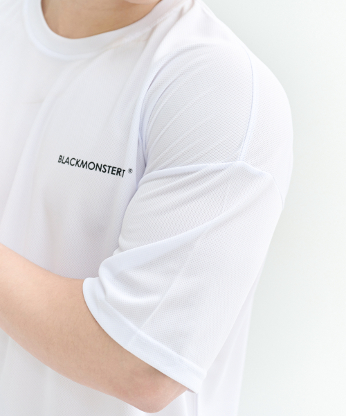 BLACK MONSTER FIT(ブラックモンスターフィット)の「機能性クールエバーオーバーサイズ半袖Tシャツ(ホワイト)/ BM200214(Tシャツ/カットソー・メンズ・その他・X-LARGE/XX-LARGE/MEDIUM/LARGE)」の8枚目の写真