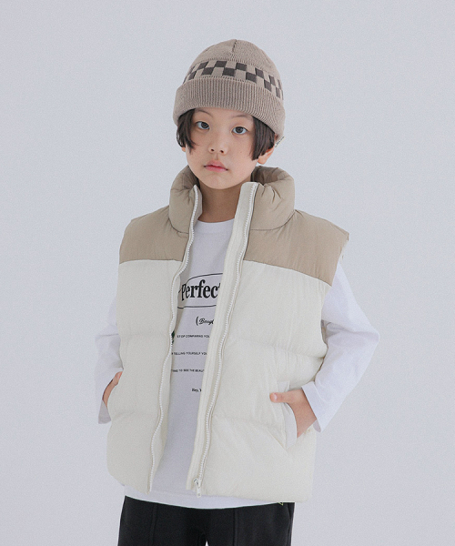 BERRYCLOSET(ベリークローゼット)の「コンビブロックパディングベスト(ブルゾン・レディース・ベージュ/ピンク/グリーン・11号/5号/09号/13号/17号/19号/15号/7号)」の4枚目の写真