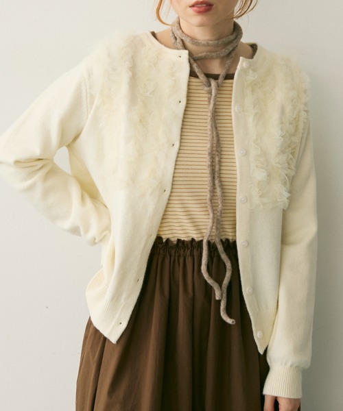 Crisp（クリスプ）の「チュールフリルニットカーディガン（カーディガン/ボレロ・レディース・ホワイト・FREE）」の21枚目の写真